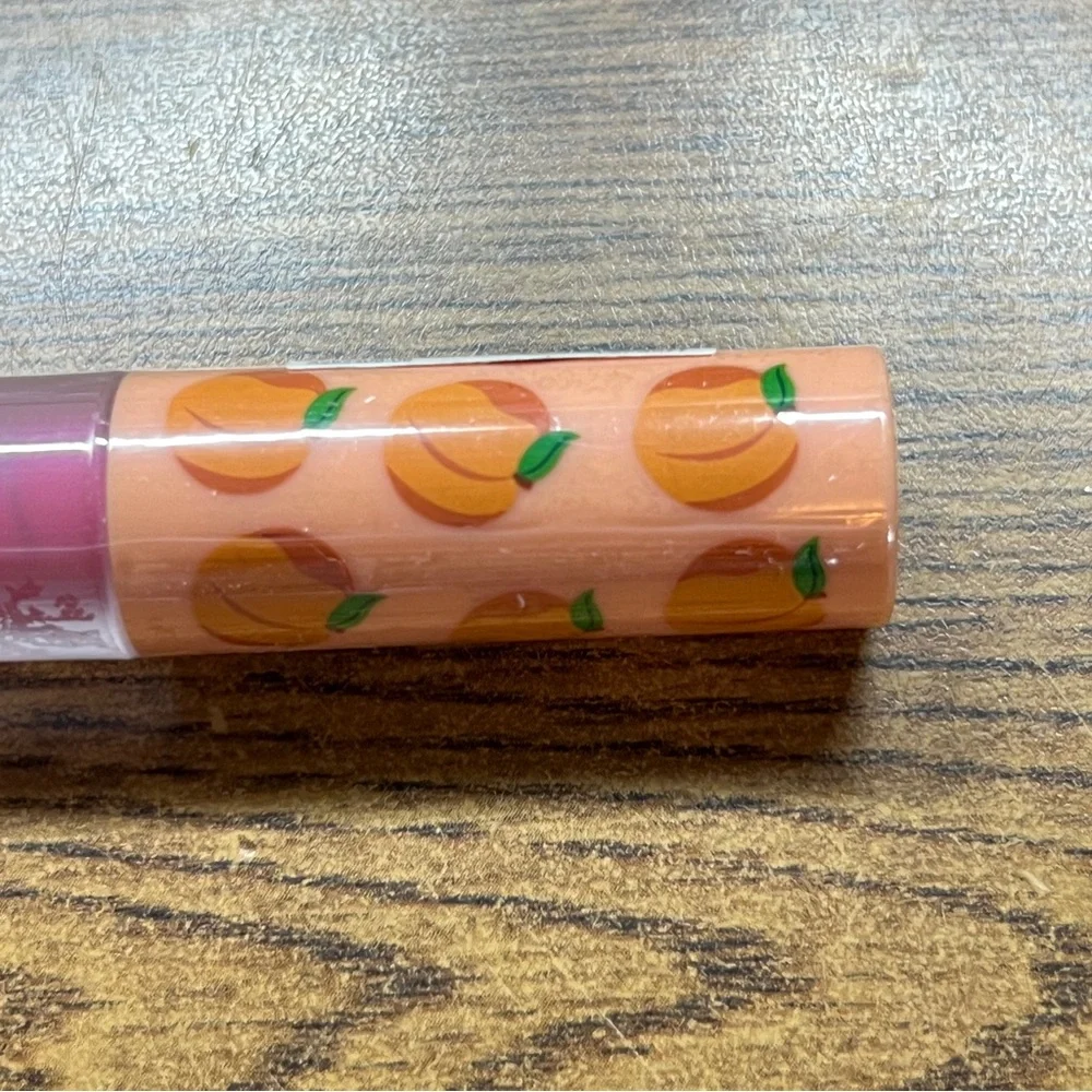 I Love Revolution Tasty Peach Soft Peach Liquid Lipstick